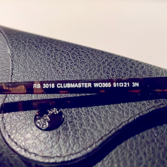 Ray-Ban RB 3016 Clubmaster Classic Tortoise On Gold Men's Sunglasses & Case - Picture 13 of 13